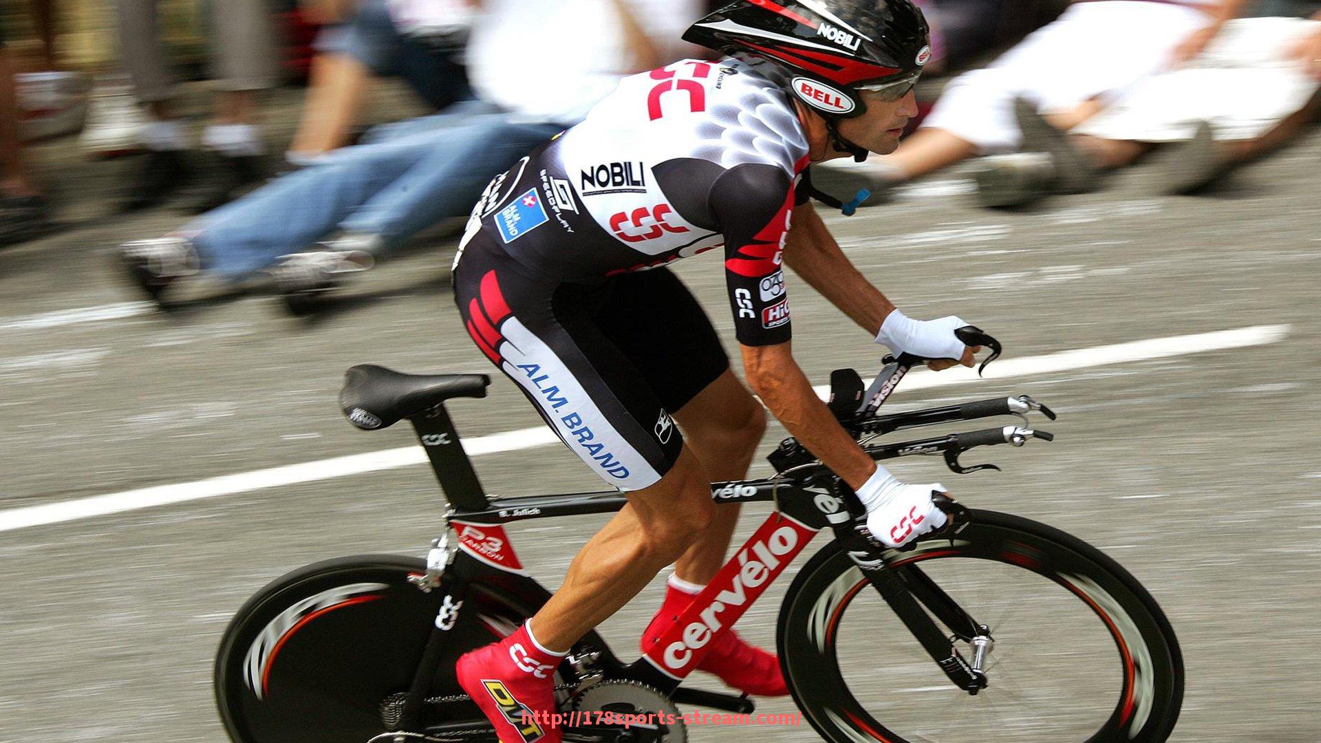 178体育直播-健身器材杠铃架的选择与使用技巧